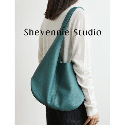 Shevennie复古牛皮大容量托特单肩手提水桶 2025新款秋冬包包女款
