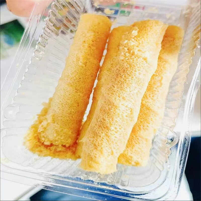 真好意榴莲夹心蛋卷饼干休闲零食整箱老式手工蛋黄凤凰卷酥脆小吃