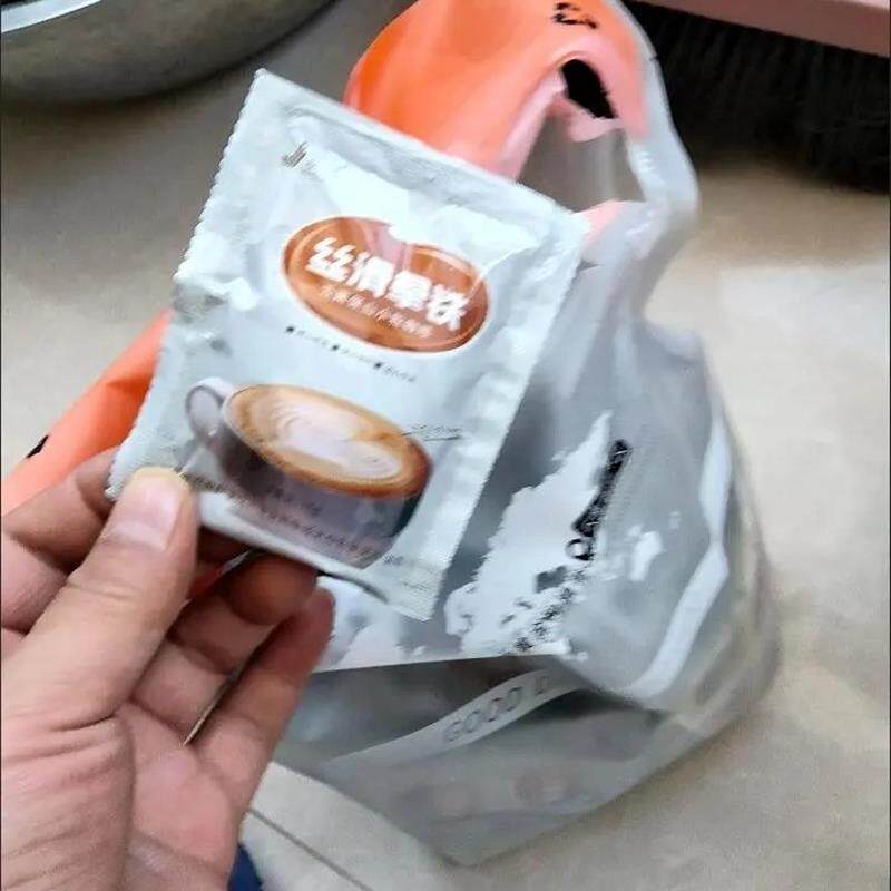 新货卡布奇诺咖啡100条装+送20条三合一速溶拿铁咖啡提神醒脑饮品