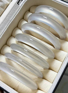 天然高冰荔枝冻玛瑙玉镯女款