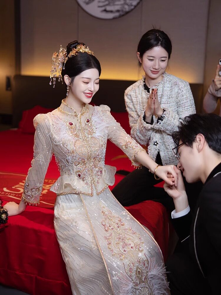 샴페인 컬러 XIUHE 웨딩 드레스 2024 새로운 여름 얇은 대형 지방 MM 하이 엔드 황금 웨딩 드레스 여름 결혼식