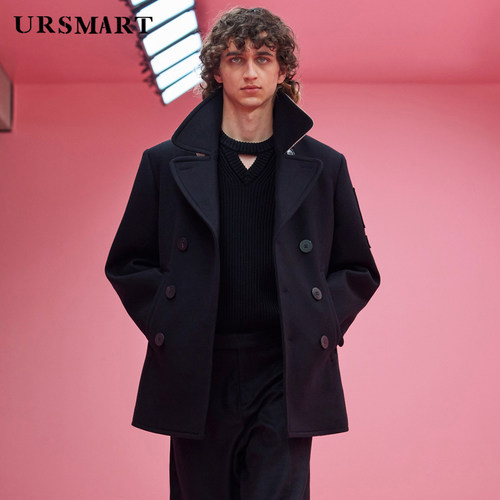 URSMART短款毛呢秋冬双排扣翻领