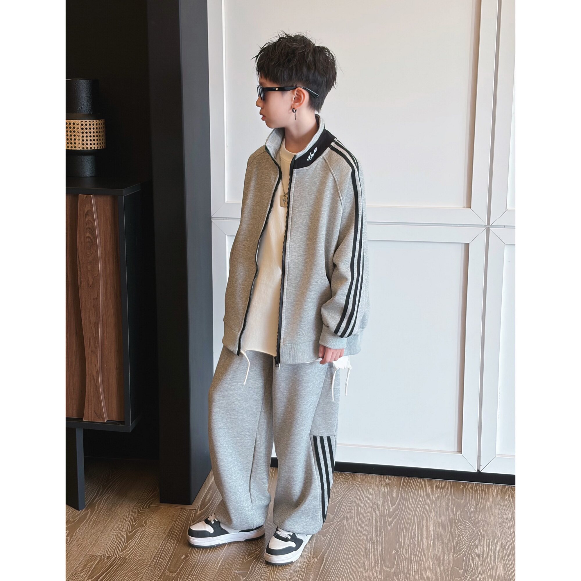 男童春季运动卫衣外套套装2026新款中大男童两件套秋款休闲帅气潮
