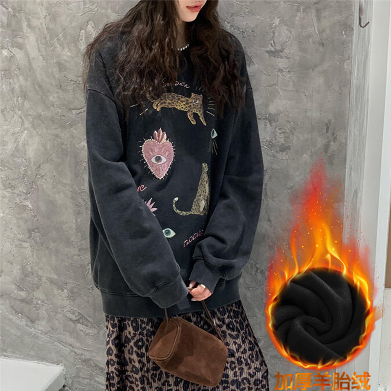 水洗做旧圆领套头卫衣女秋冬