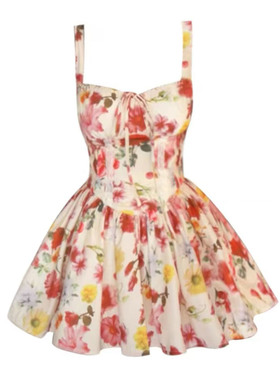 现货【我本娇艳】法式纯欲风碎花吊带蓬蓬裙度假风收腰A字短裙女