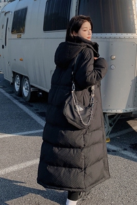 90绒华夫格黑色长款羽绒服女冬季新款加厚连帽抽绳收腰棉服外套图片