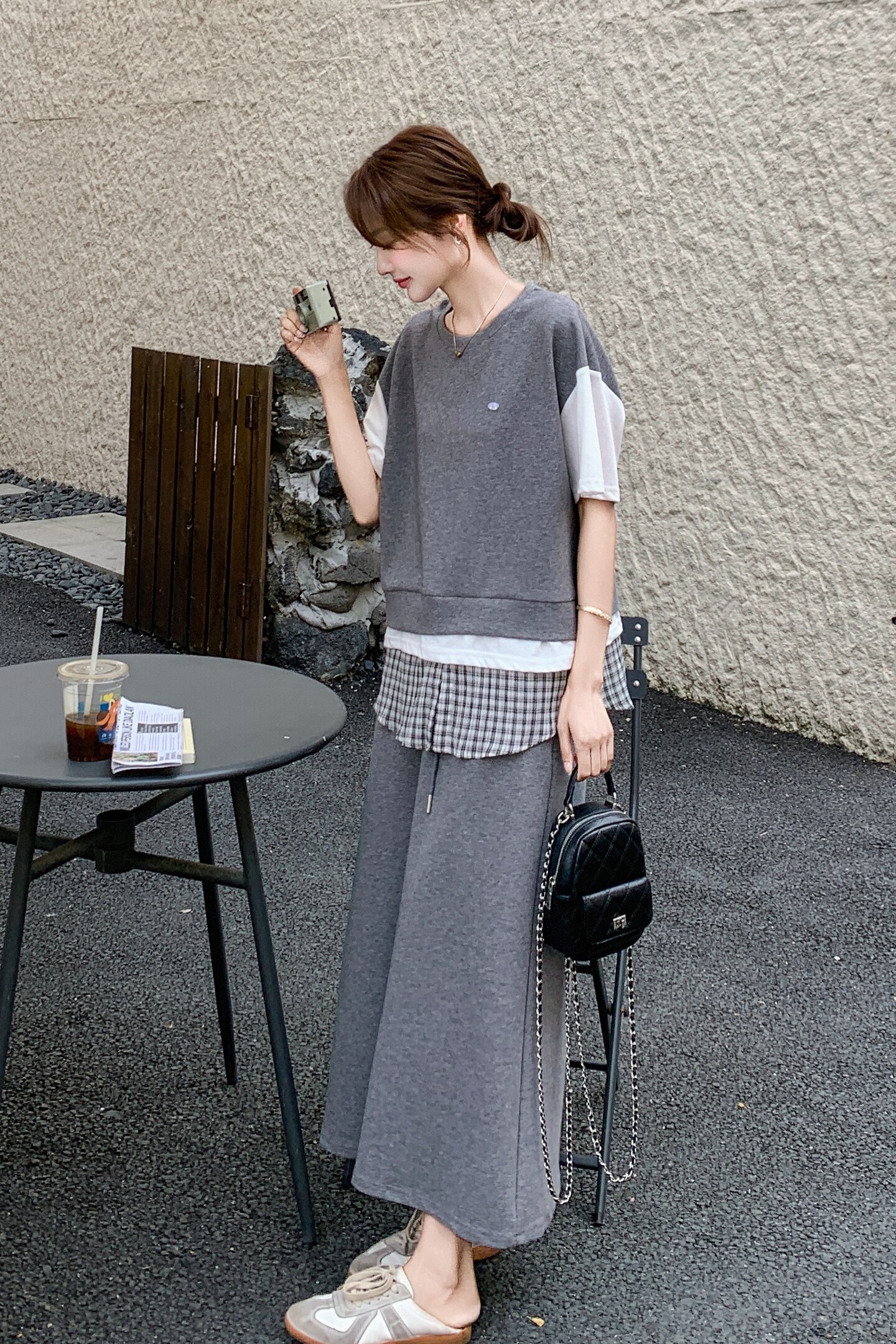 灰色假两件薄款短袖卫衣T恤套装裙女夏2025新款爆款半身裙两件套,女装套装/套裙,Yologo