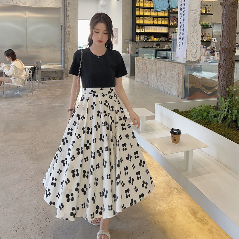 大货已出2024新花型假两件拼接连衣裙262A-S668-P105-K158,女装连衣裙,Yologo