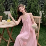 粉色度假风挂脖连衣裙女2025夏季新款法式绝美温柔超好看吊带长裙，女装连衣裙，Yologo