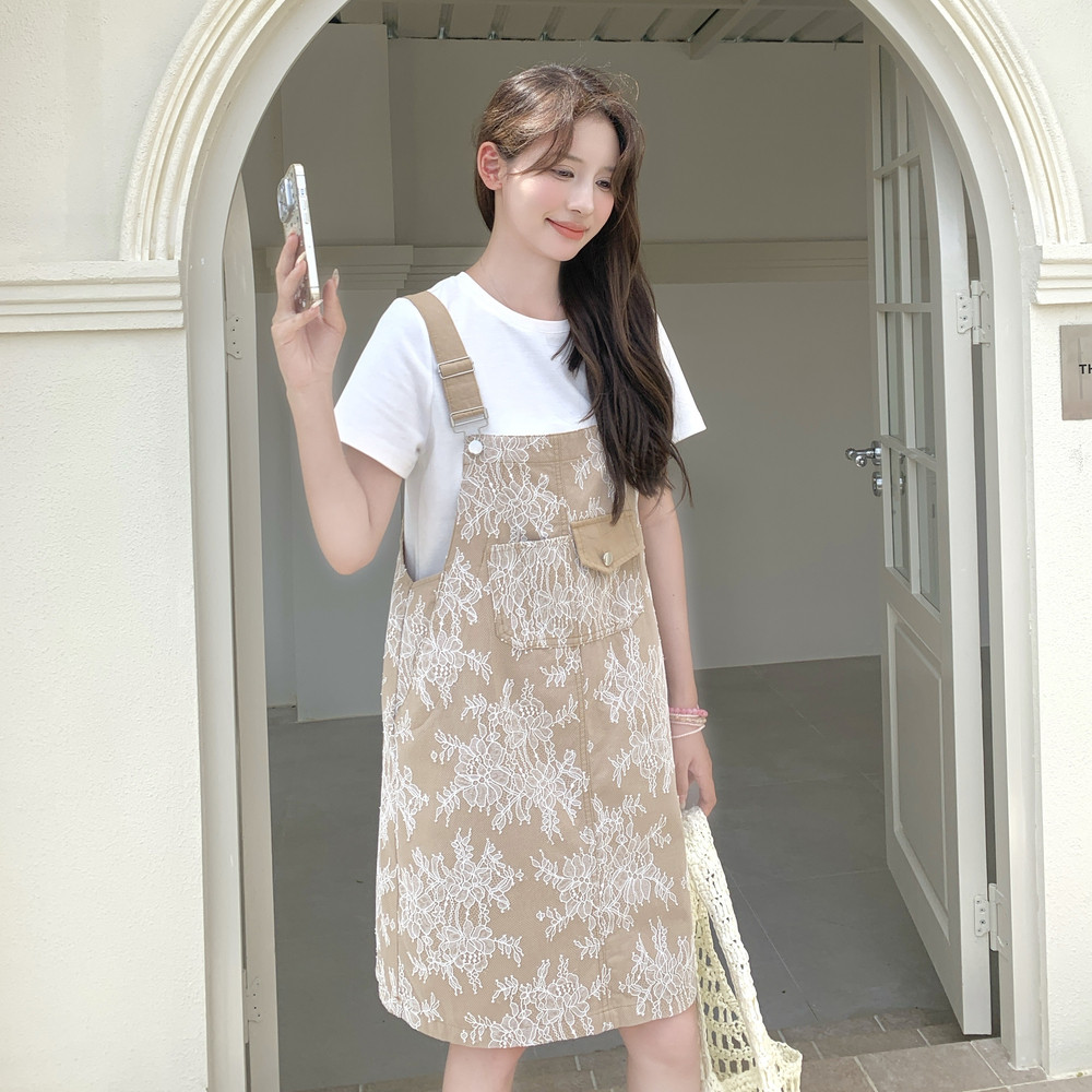 韩系流行减龄T恤两件套女2025夏季新款甜酷风蕾丝背带连衣裙套装,女装连衣裙,Yologo