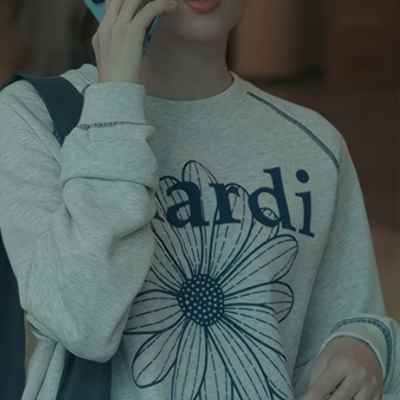 卫衣短款女新款2025爆款时尚洋气上衣女装四喜童谣沈明珠同款衣服