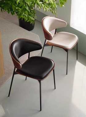 意式极简复古休闲商业主题餐厅餐椅北欧咖啡厅伊姆斯黑色真皮椅子