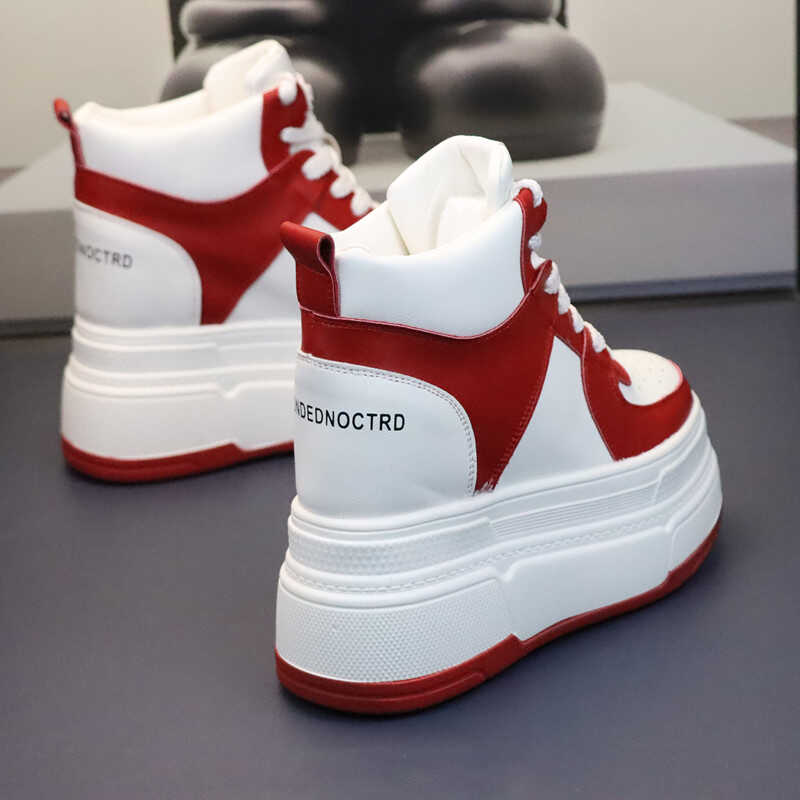 爆款厚底超火秀气轻便春季女鞋