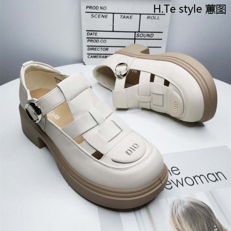 蕙图品牌正品女鞋夏季新款粗跟中跟通勤洞洞鞋包头米白色女凉鞋