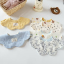 韩版婴儿六层纱布围嘴花瓣360度双面宝宝纯棉口水巾新生儿防吐奶