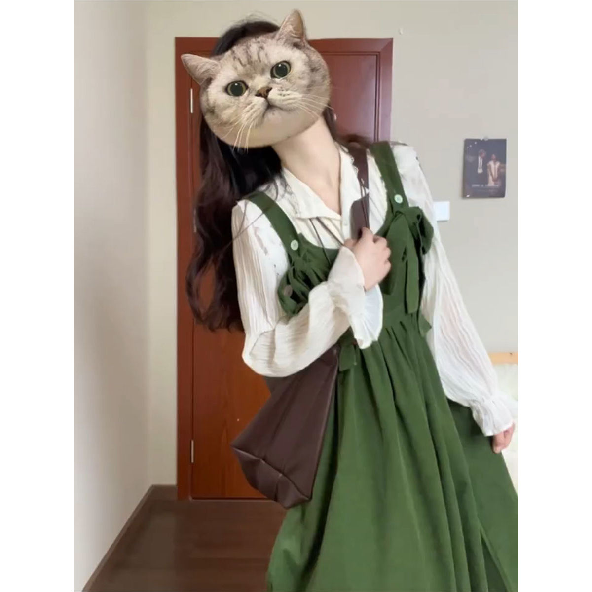 甜美可爱田园风超仙清新小个子套装女显瘦蝴蝶结衬衫背带裙两件套