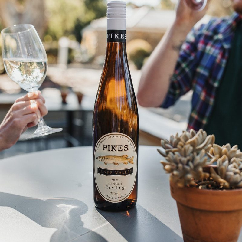 清新爽口Pikes雷司令半甜葡萄酒