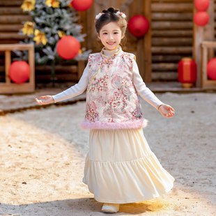 女童秋冬宋锦夹棉马甲2025新款儿童背心唐装中国风新年礼服套装潮