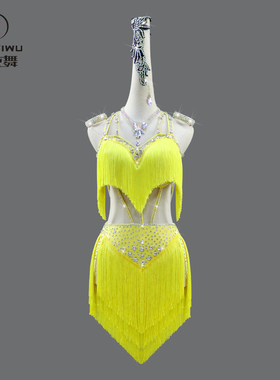 2025黄色拉丁舞比赛花服专业舞蹈演出流苏连衣裙黑池性感桑巴solo