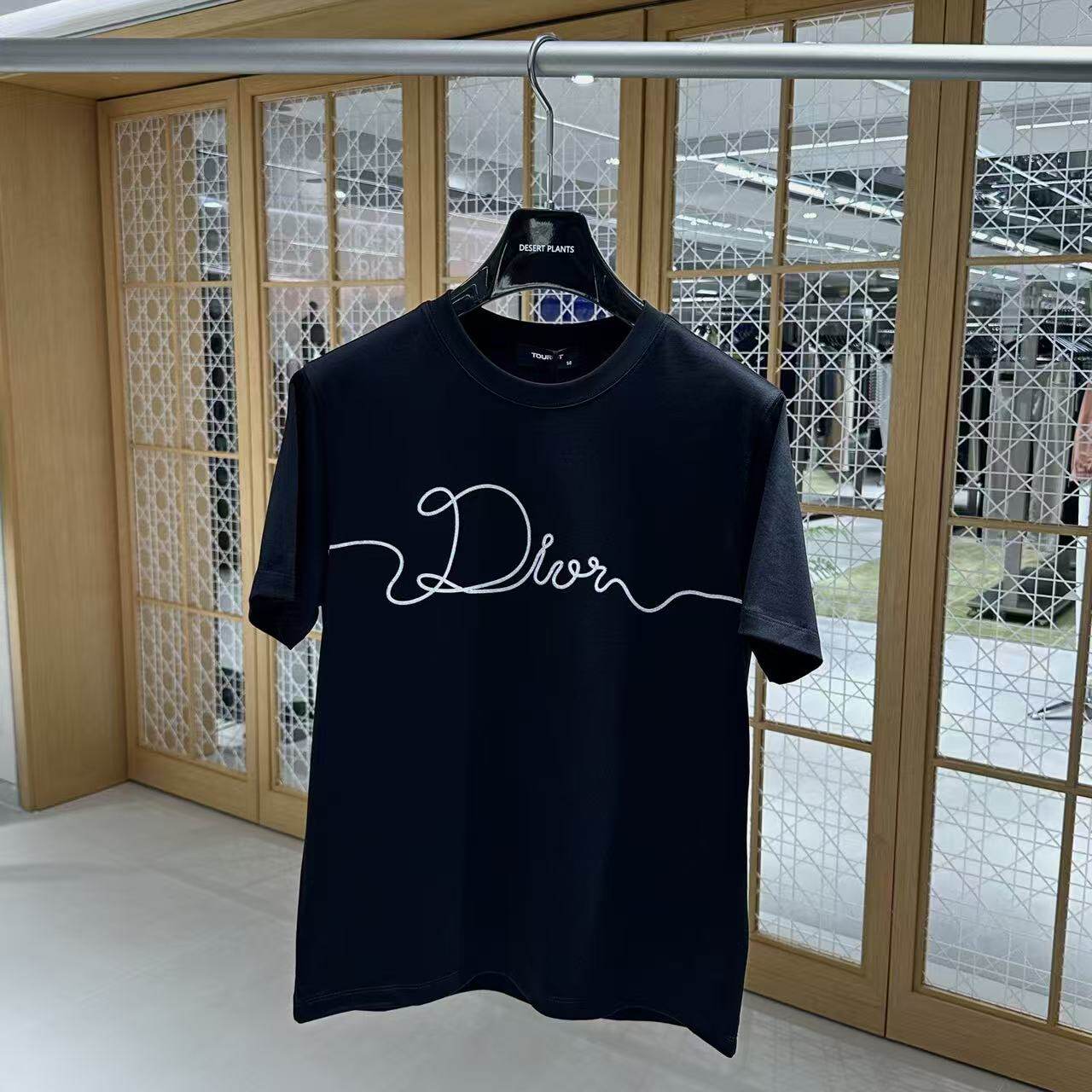 2026春季新款潮牌男装男士短袖t恤简约百搭上衣日常半袖男衣1099