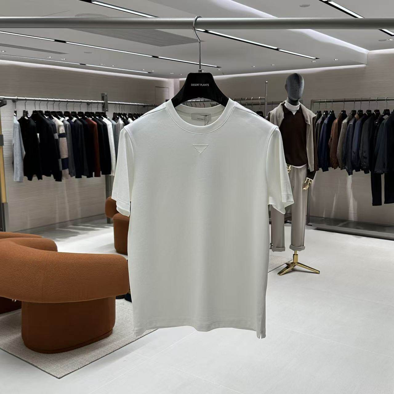 2026春夏新款潮牌男装男士短袖t恤简约百搭上衣日常休闲半袖1012