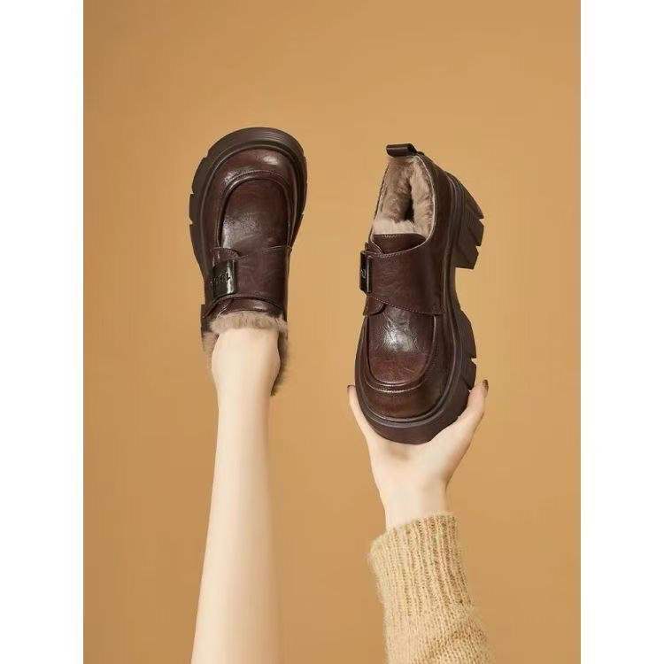 黑色加绒乐福鞋女2025新款百搭冬季保暖厚底女鞋百搭小皮鞋子