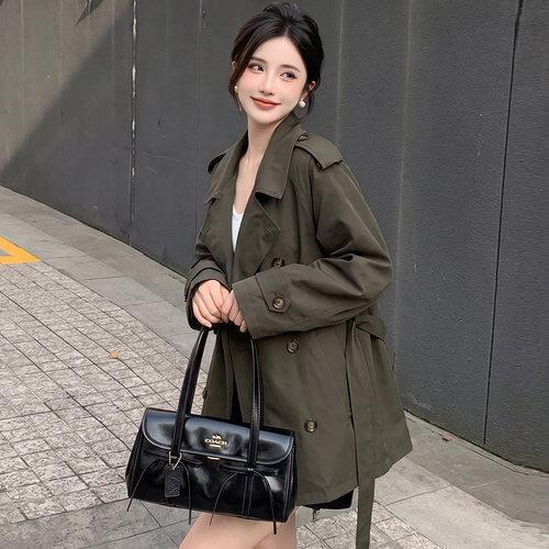 秋季女中长双排扣大翻领风衣