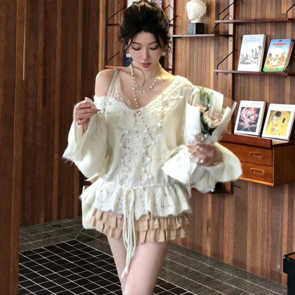 法式复古勾花镂空针织开衫女秋季设计感小众宽松显瘦抽绳长袖上衣