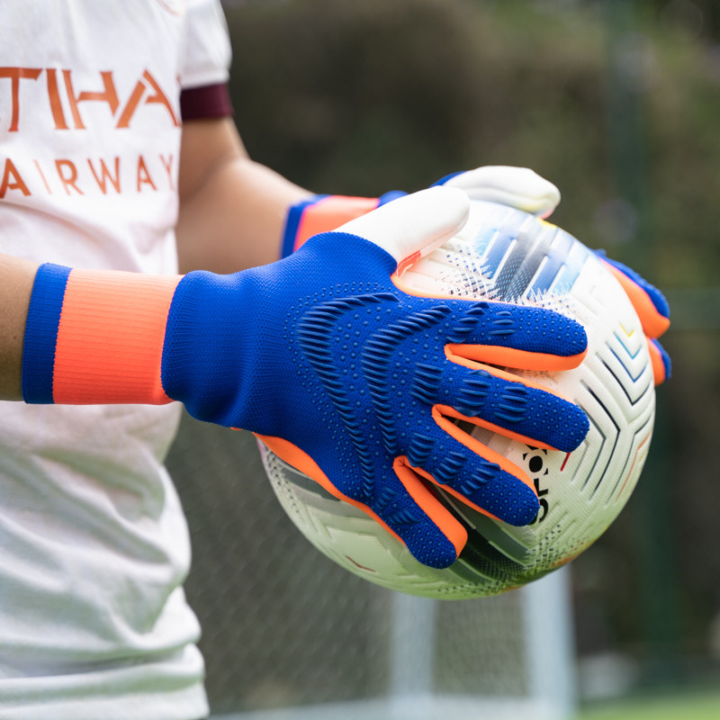 3毫米乳胶守门员足球训练手套