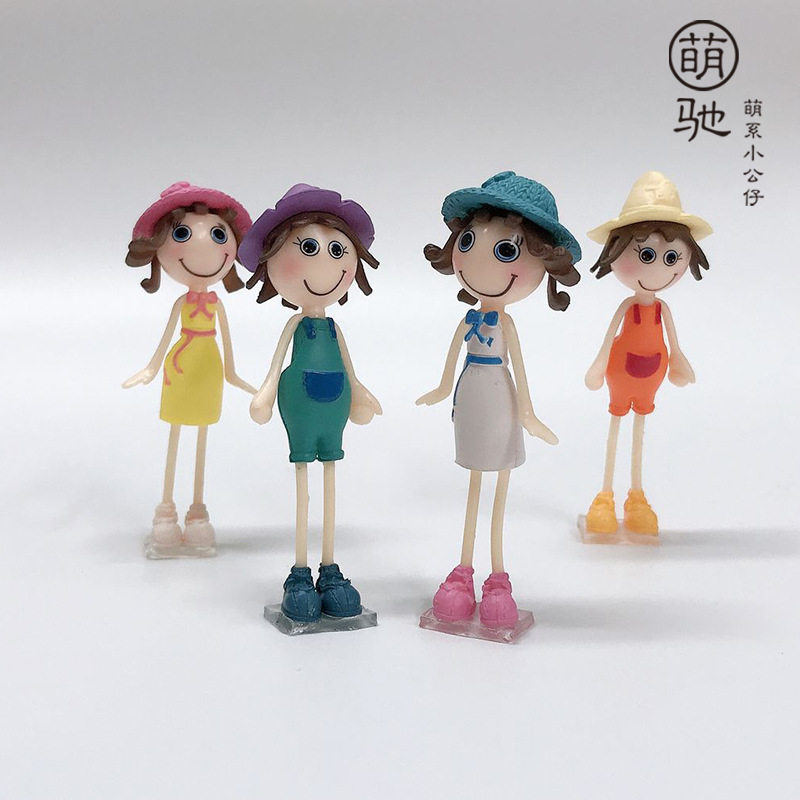 4款草帽女孩微景观摆件 PVC人物公仔 钥匙扣动漫手办挂饰玩具挂件图片