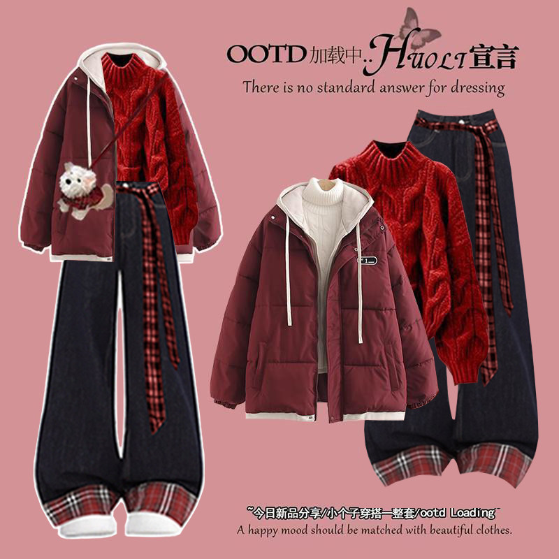 2025冬季套装女韩版宽松红色假两件棉服红毛衣加绒牛仔裤三件套