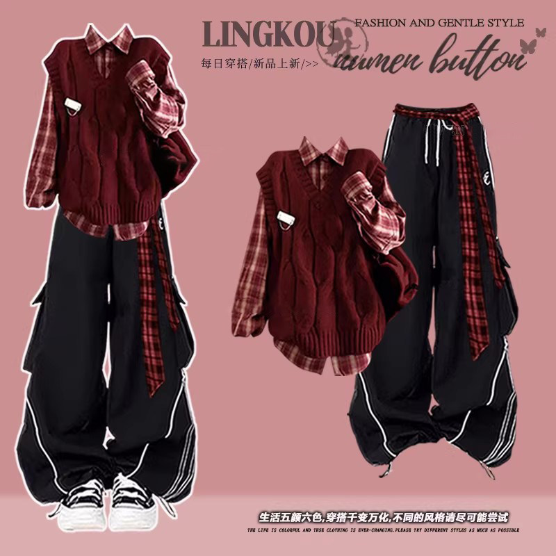 2026秋冬气质套装女减龄红色麻花针织马甲打底衫显瘦工装裤三件套,女装/女士精品,时尚套装,淘宝优惠券,粉丝福利购,淘宝优惠卷