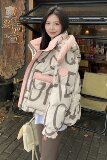 【图大货】设计感潮牌字母涂鸦羽绒服M135P275控398，女装羽绒服，依依服饰