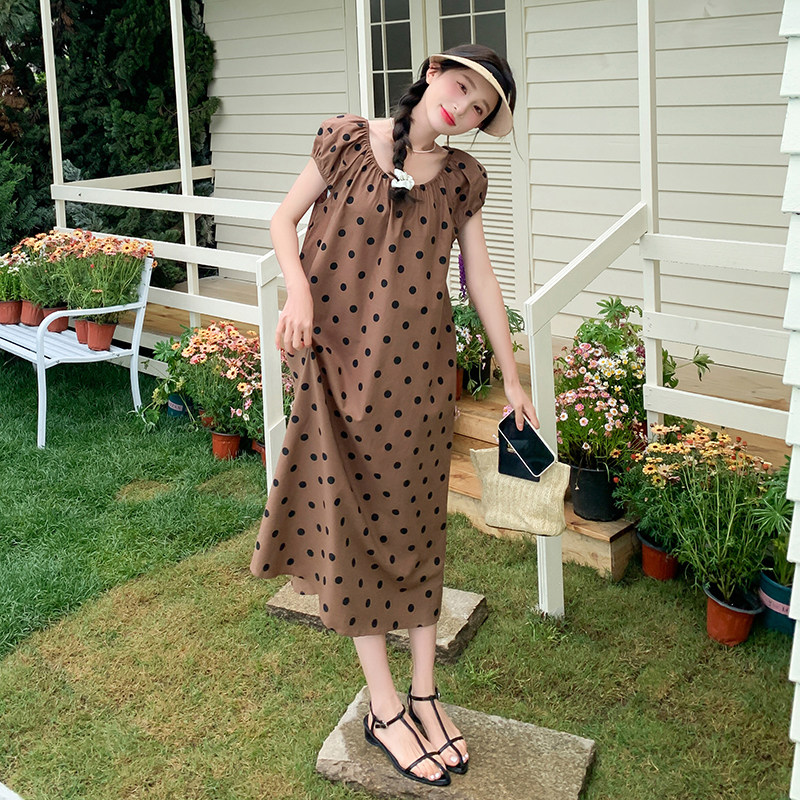宽松慵懒风咖色波点连衣裙女夏2025新款显瘦遮肚子减龄娃娃裙长裙,女装连衣裙,依依服饰