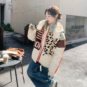 【新品现货】牛仔拼接针织条纹撞色羽绒服 B001-M220-P320控458图片