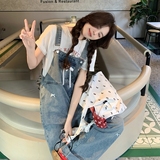 【现货】蝴蝶结烫钻牛仔背带裤001-8035-P145控218，女装牛仔裤，依依服饰