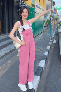 粉色减龄工装背带裤女夏2025新款显瘦学院风小个子减龄阔腿连体裤图片
