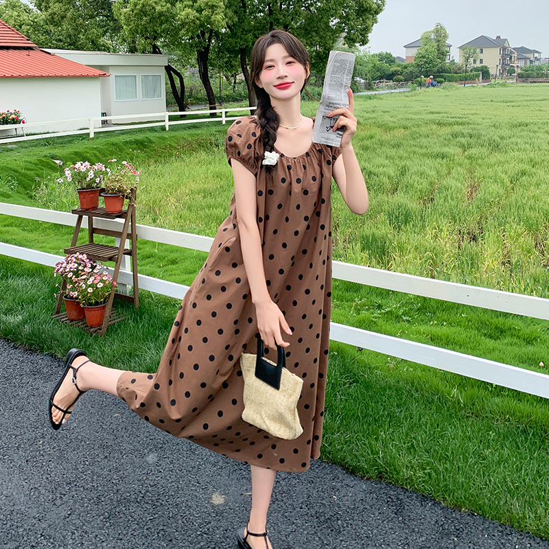 宽松慵懒风咖色波点连衣裙女夏2025新款显瘦遮肚子减龄娃娃裙长裙，女装连衣裙，依依服饰
