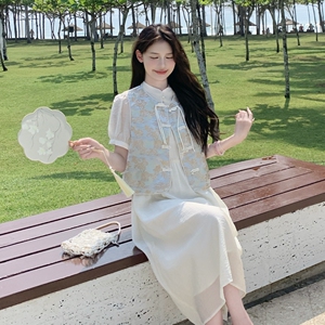 新中式国风穿搭马甲配白色连衣裙女夏绝美高级感改良旗袍长裙套装图片