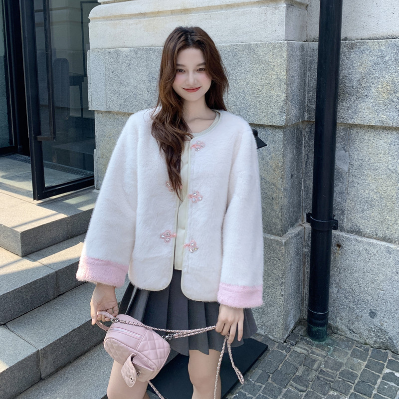 【现货】新中式风盘扣拼接皮毛一体B001-8517-P185控278,女装皮草,依依服饰