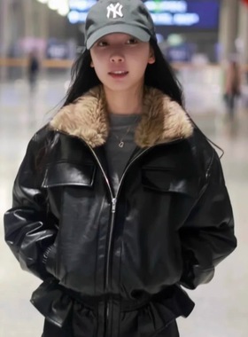 YIFU LU 24FW 易梦玲同款 黑色立领毛领羽绒皮外套/马甲