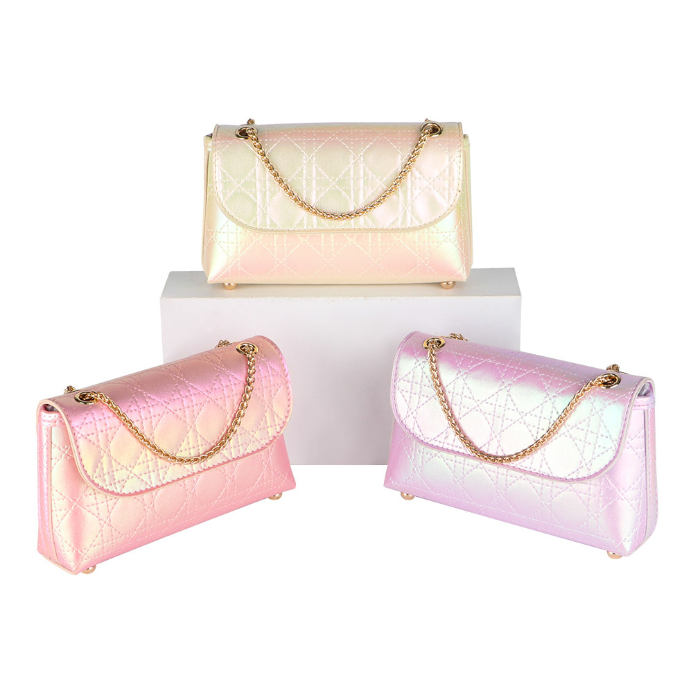 欧美时尚镶钻PU革手拿包女单肩斜挎链条包百搭晚会小方包马卡龙