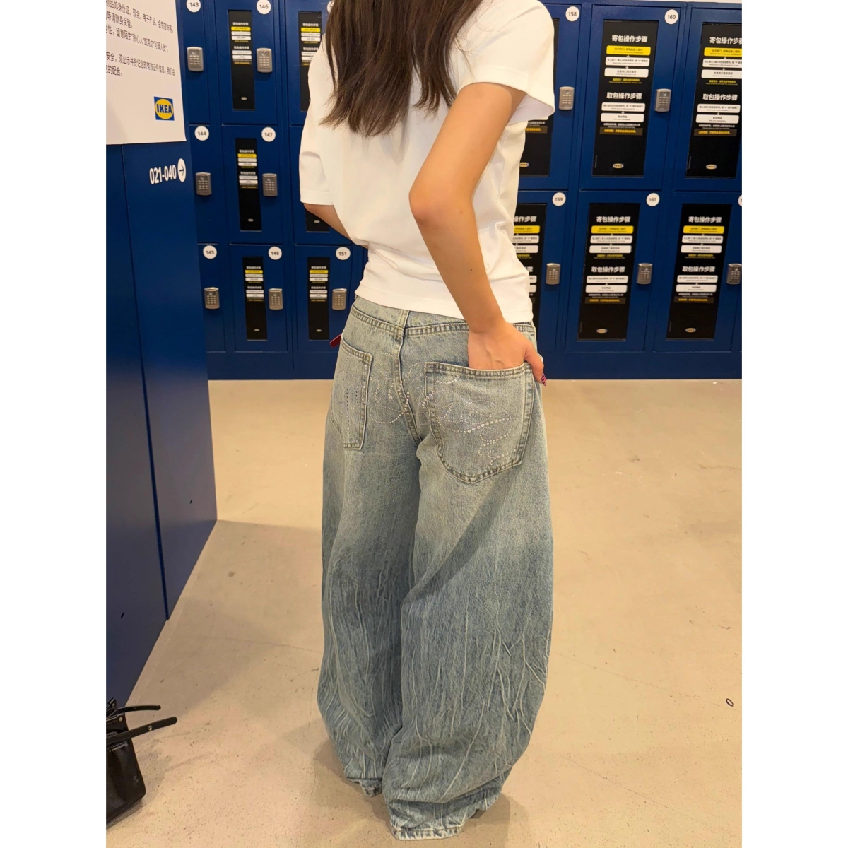 珍珍很懒美式水洗闪电纹烫钻弯刀牛仔裤女宽松休闲阔腿百搭长裤子