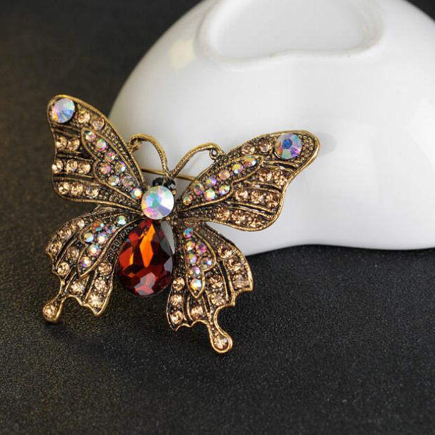 法式复古蝴蝶胸针女气质立体镶钻时尚百搭西装配饰精致大衣别针潮,饰品/流行首饰/时尚饰品新,胸针,淘宝优惠券,粉丝福利购,淘宝优惠卷