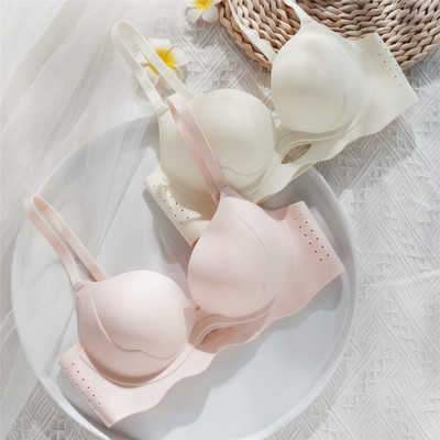 薄款聚拢小胸显大无痕透气文胸