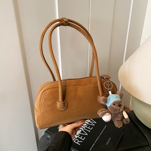 秋冬季复古流行单肩腋下包2025新款简约时尚百搭手提保龄球包包女