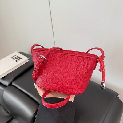 LAOYJA高级感复古小众单肩斜挎包