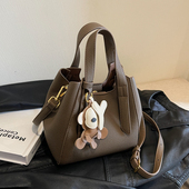 高级感包包女2025新款 秋冬潮今年流行洋气菜篮子包百搭单肩斜挎包