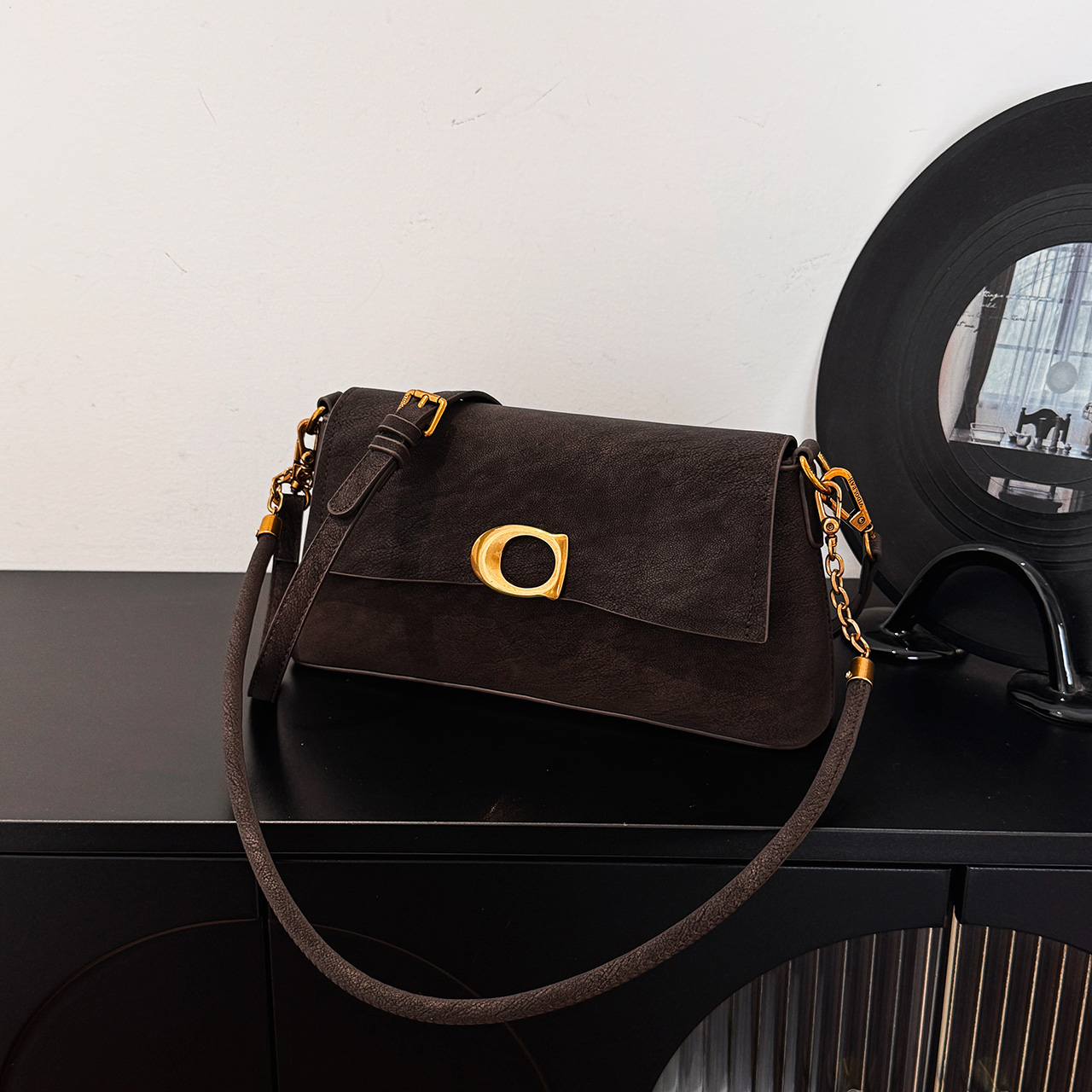 LAOYJA高级感小众复古腋下法棍包