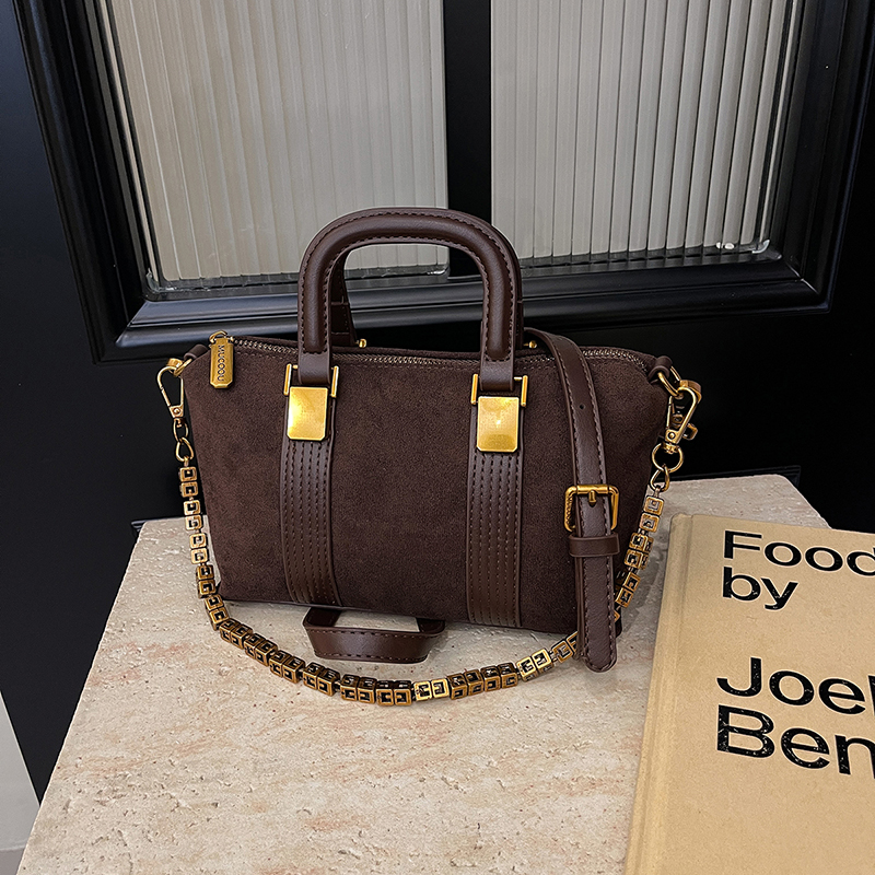 LAOYJA高级感小众链条绒面手提包